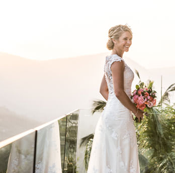 How to make the most out of your overseas wedding