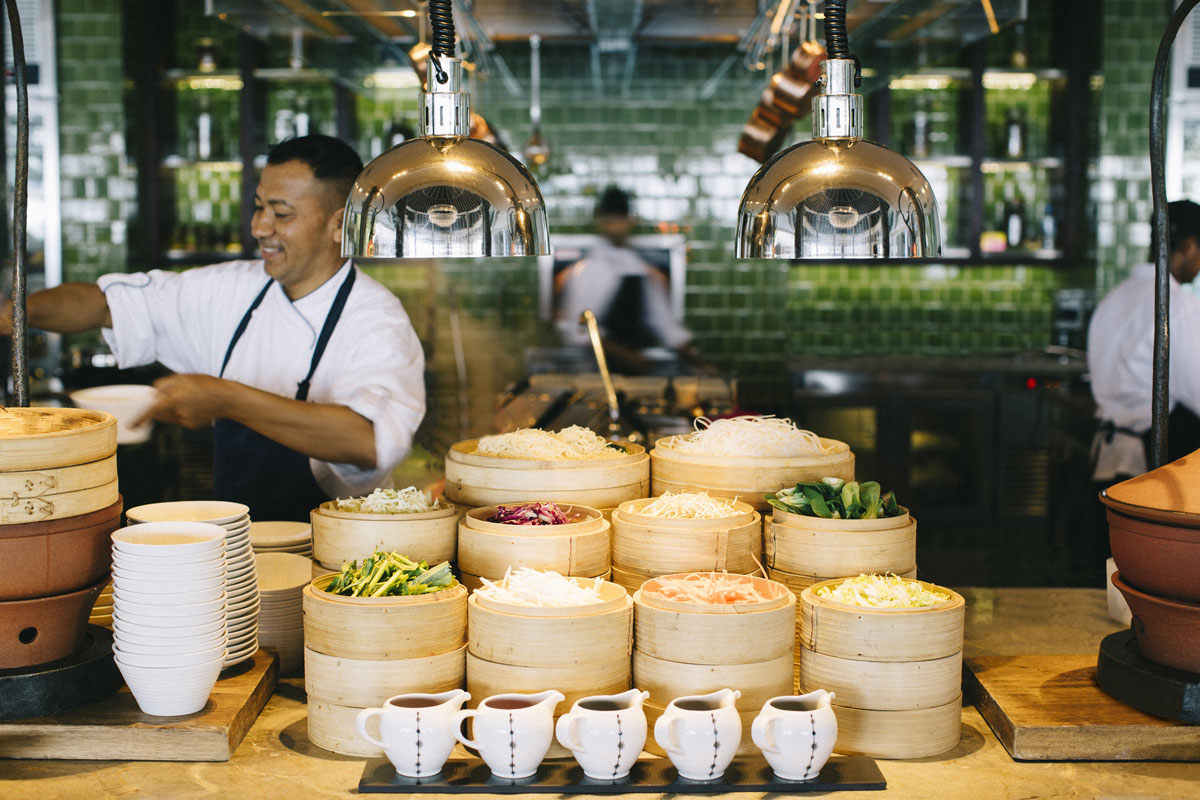 79131378-H1-AKIH_Bfast_NoodleSoup_02_G_A_H