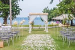 Beach Lawn