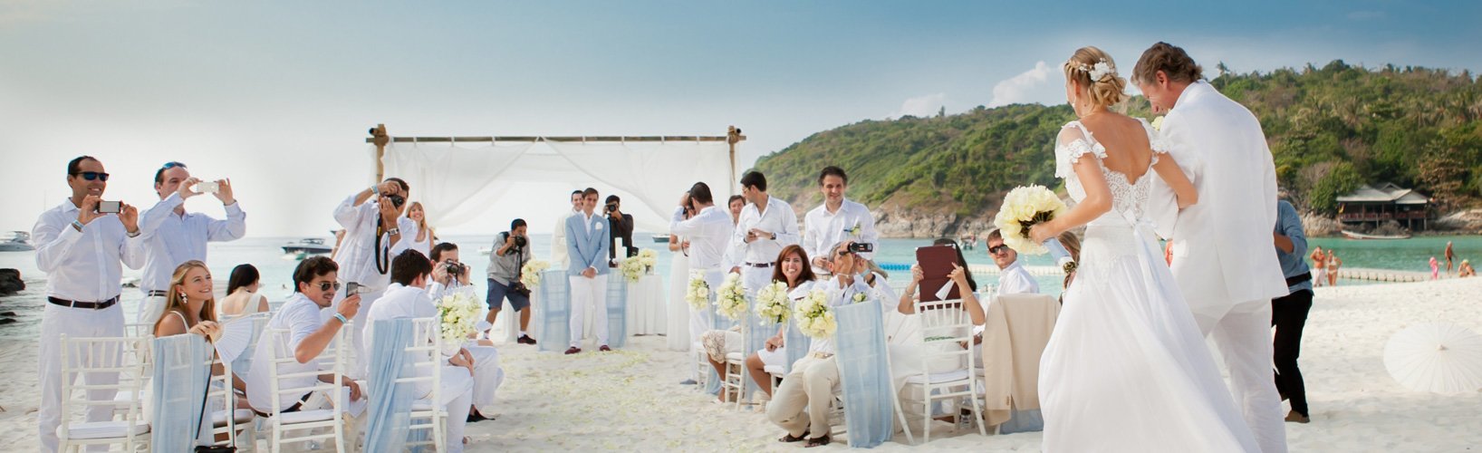 Why should I choose a Beach Wedding overseas?