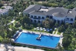 Windy Club House